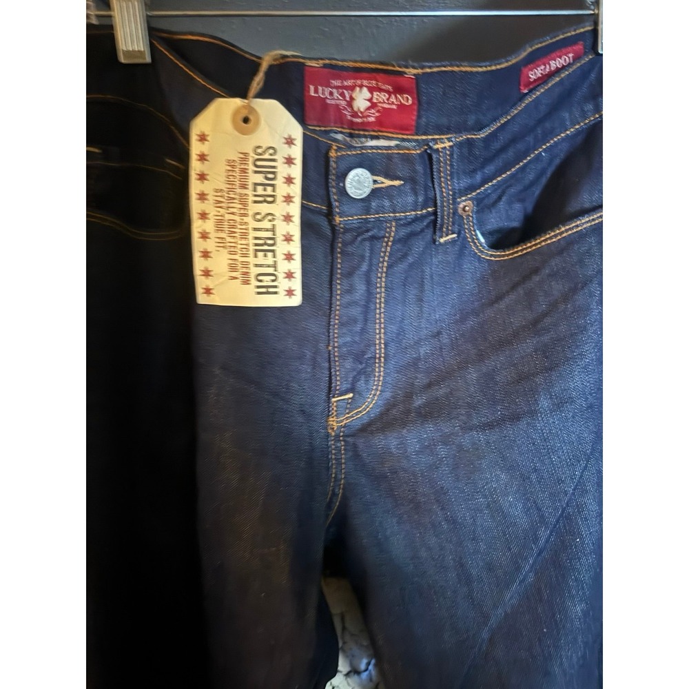 Lucky Brand Sofia New stretch bootcut 12/31 size